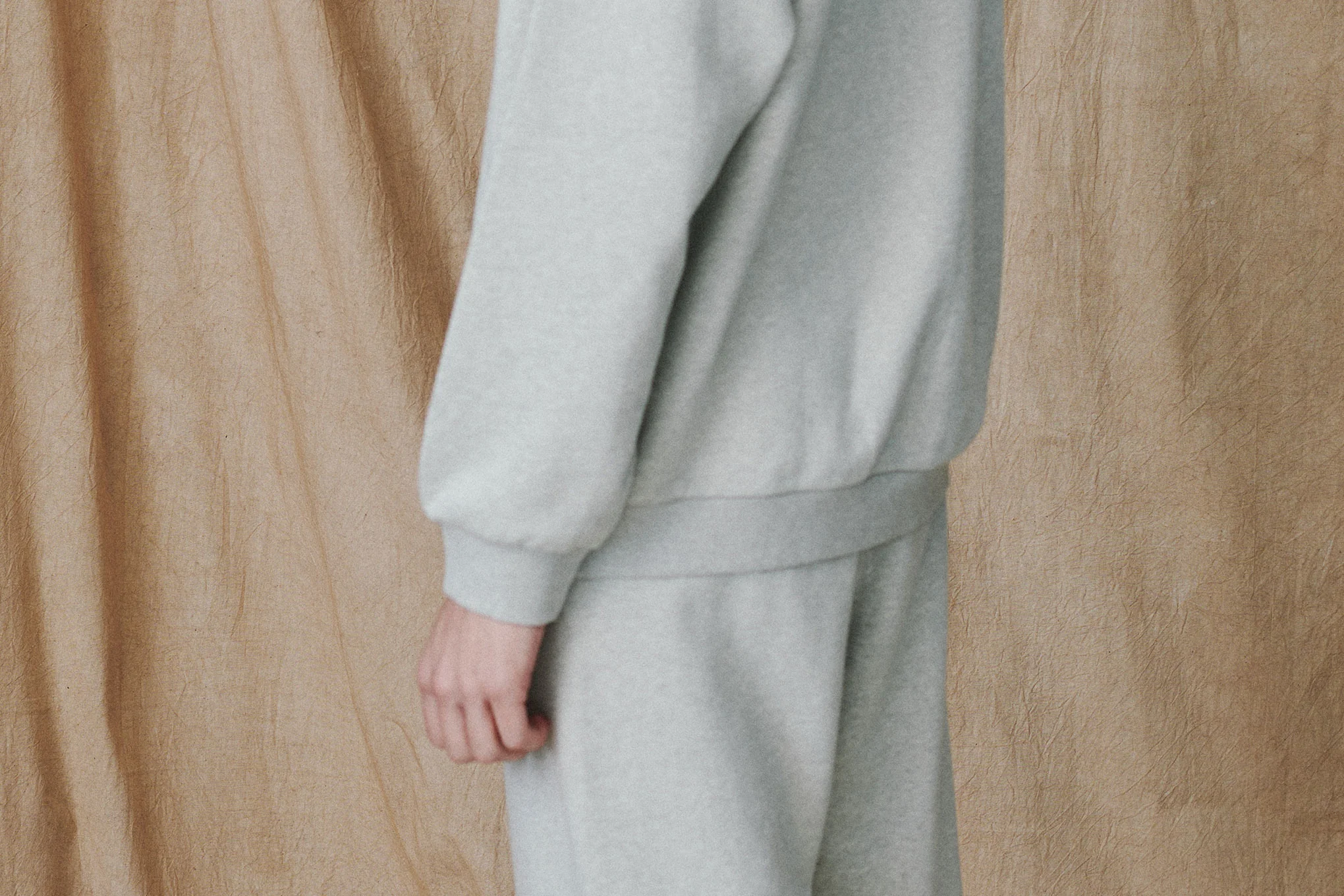 Men's Basics Crewneck Sweatshirt - Image 6